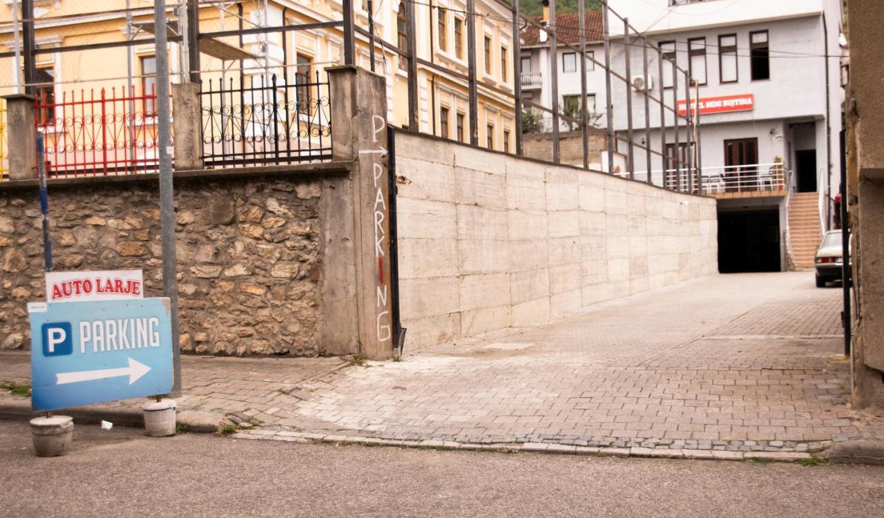 Rio Hotel Prizren Esterno foto
