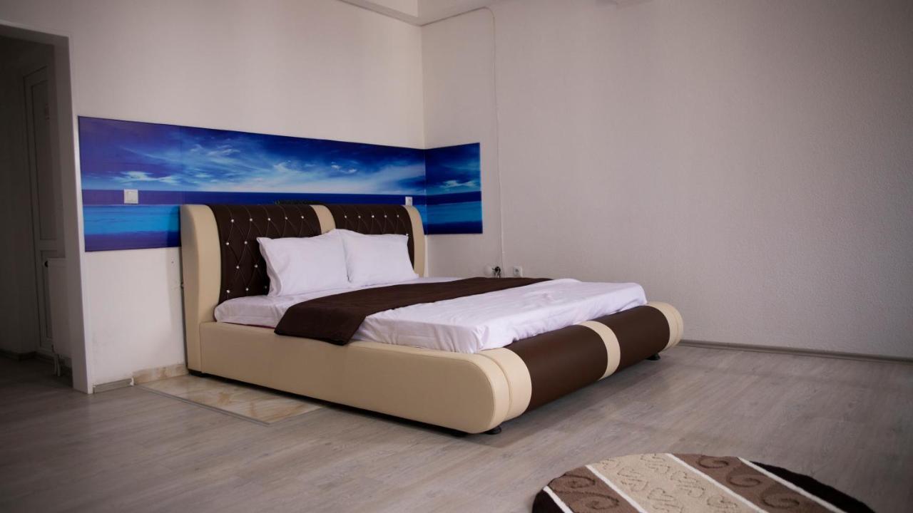 Rio Hotel Prizren Esterno foto