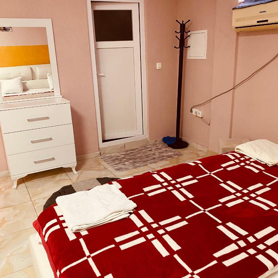 Rio Hotel Prizren Esterno foto